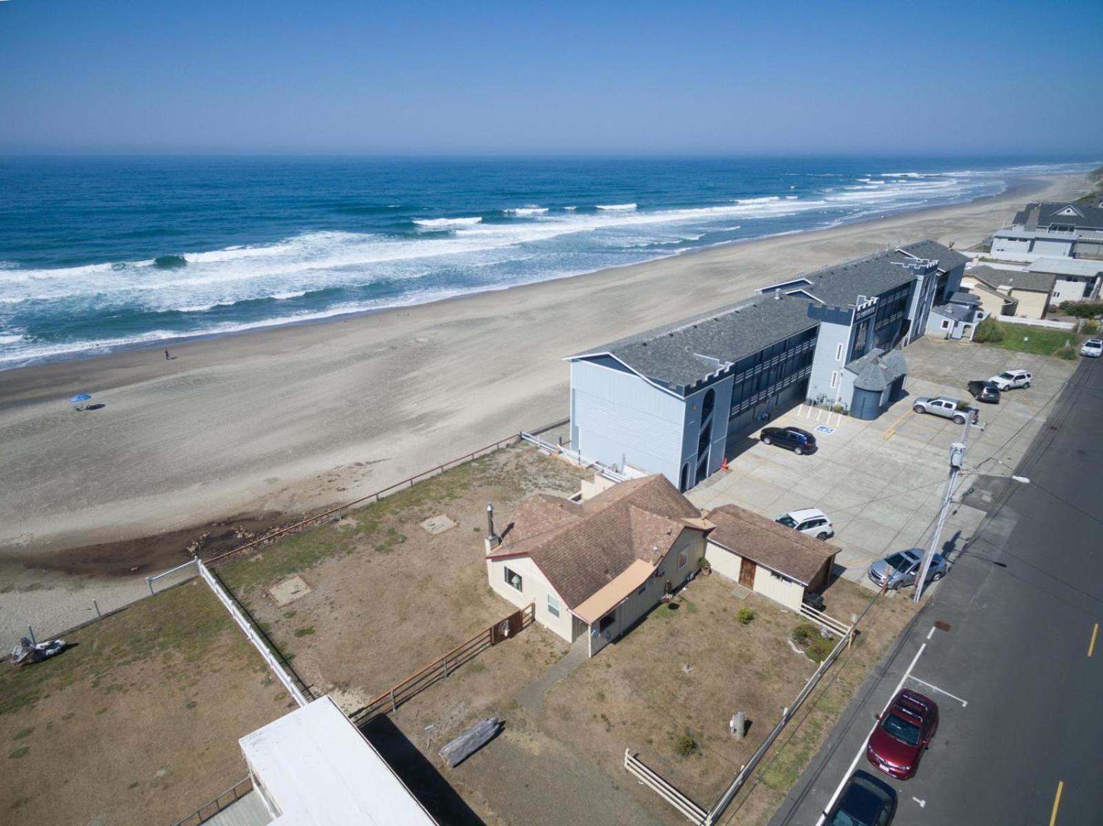 Seaside Escape Villa Lincoln City Exterior photo