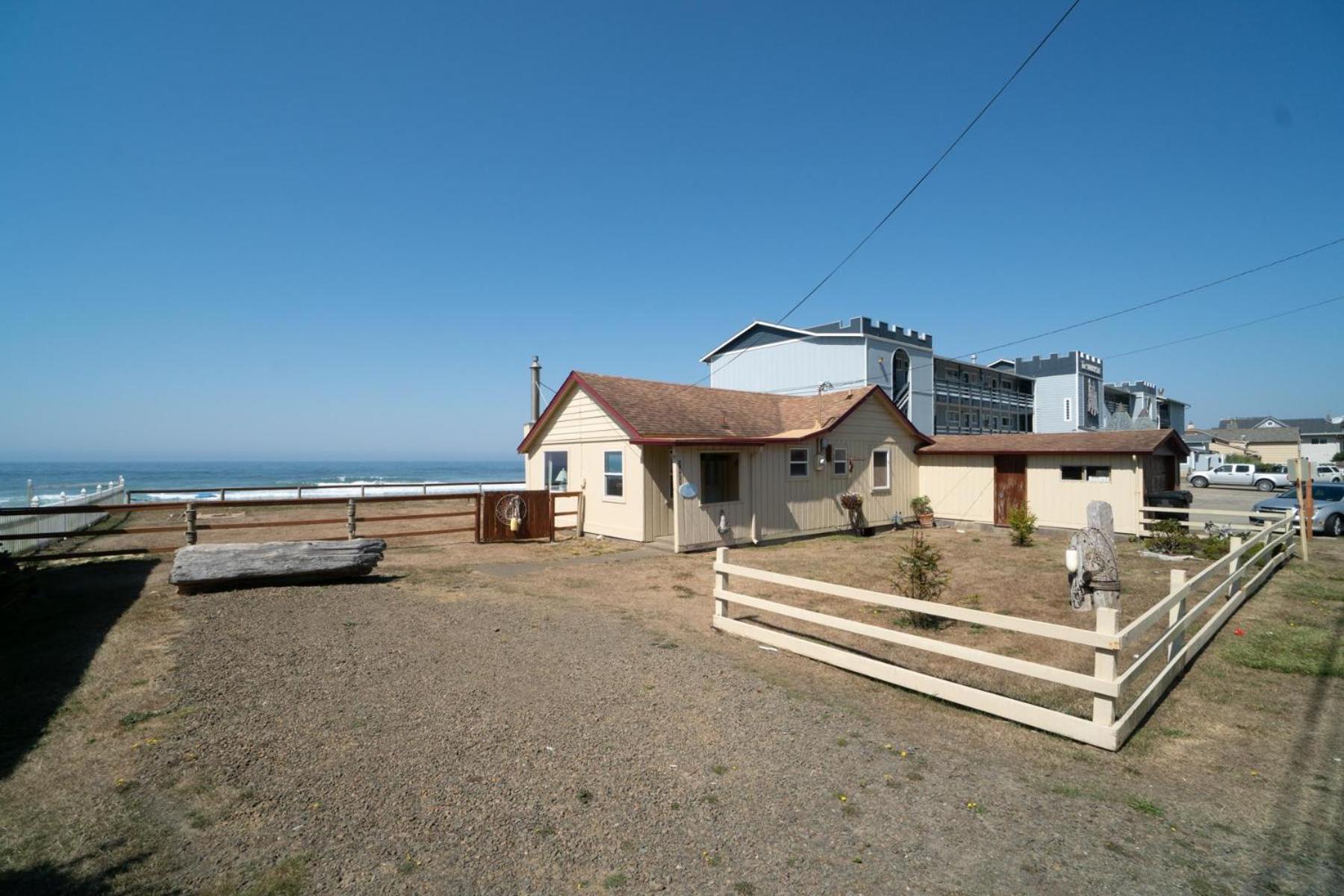 Seaside Escape Villa Lincoln City Exterior photo